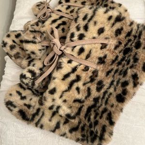 Colin Stuart Faux Fur Leopard Boots